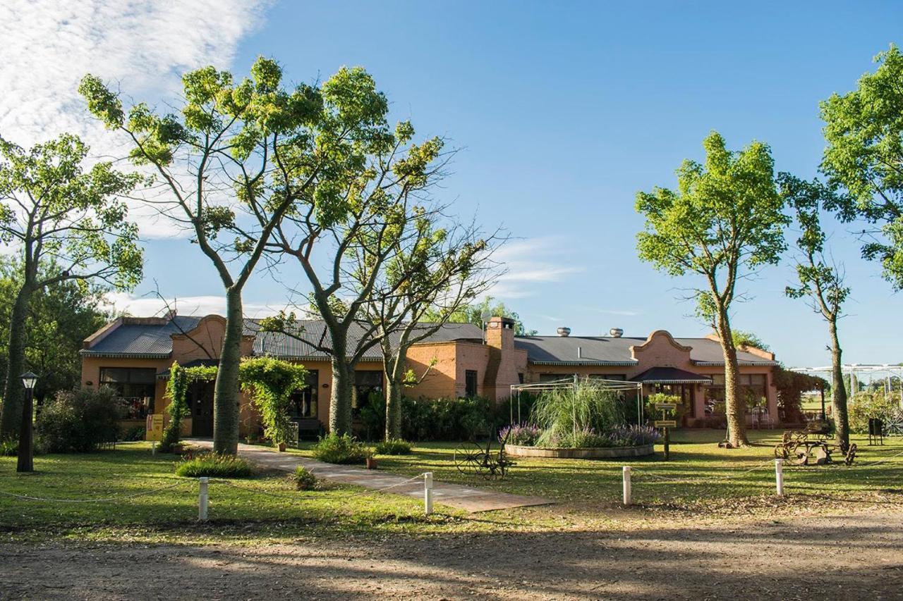 Pampas Del Sur Hotel Y Spa De Campo Canuelas Luaran gambar