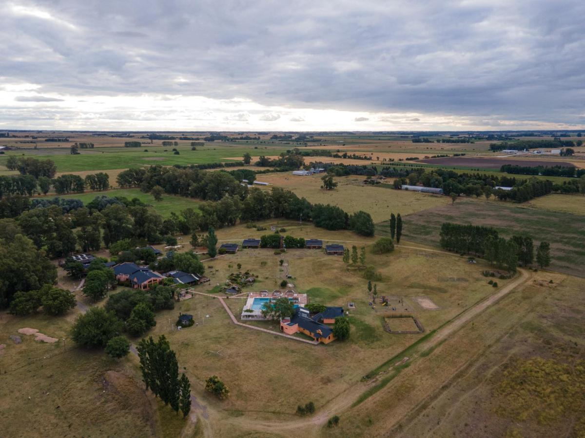 Pampas Del Sur Hotel Y Spa De Campo Canuelas Luaran gambar