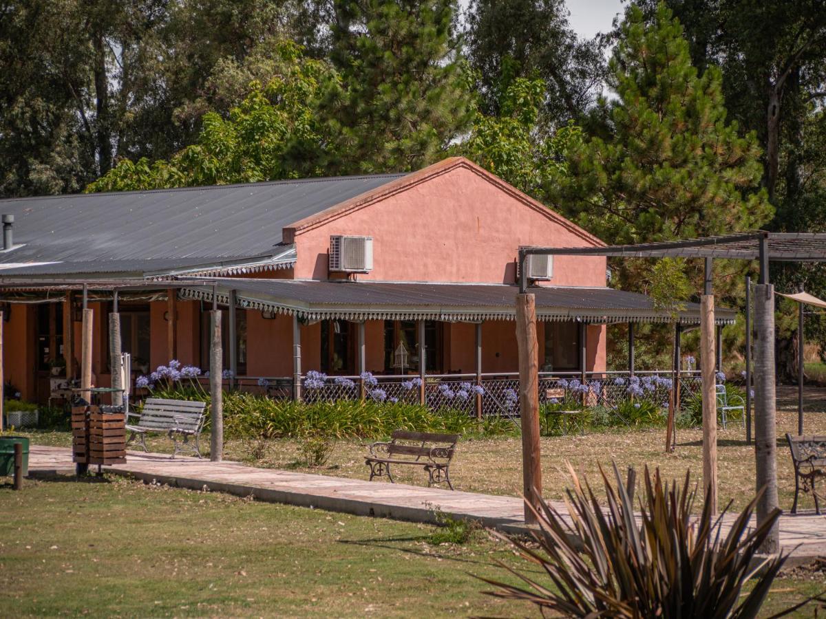 Pampas Del Sur Hotel Y Spa De Campo Canuelas Luaran gambar