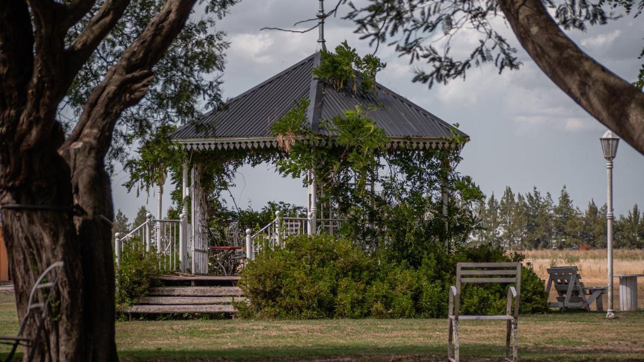 Pampas Del Sur Hotel Y Spa De Campo Canuelas Luaran gambar